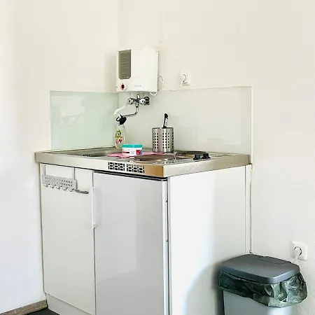 Fair, University, Bvb